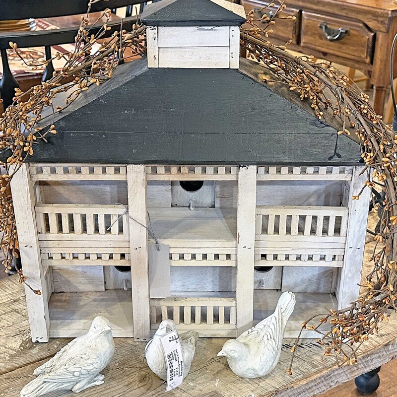 Set Of Three Bird Statues