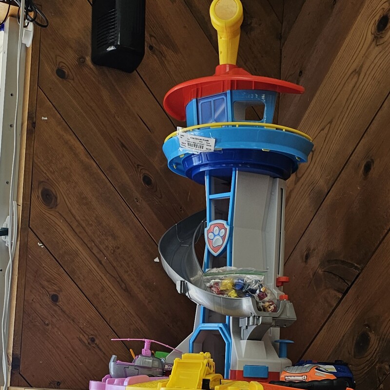 PAW PATROL LOOKOUT TOWER