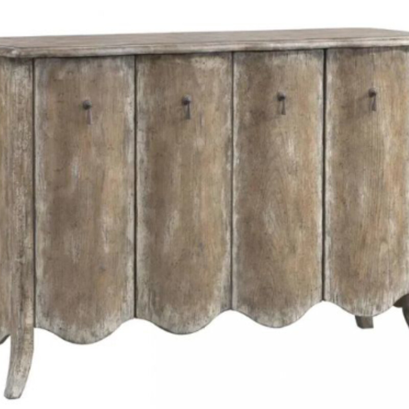 4 Door Scalloped Wood