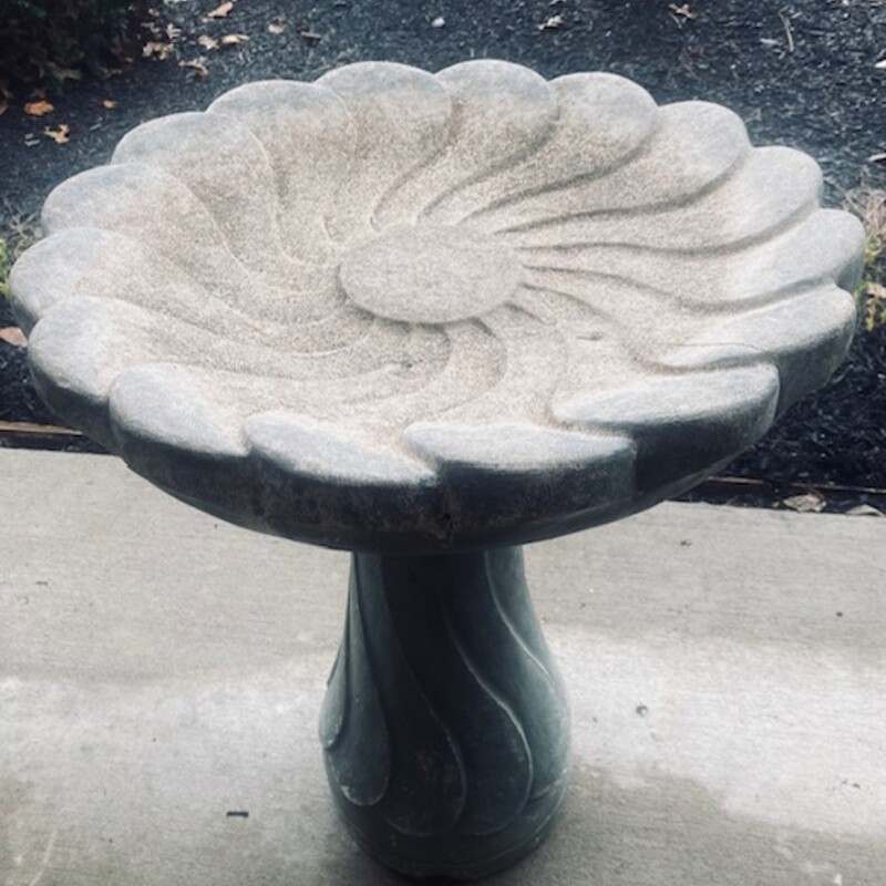 Flower Shape Bird Bath