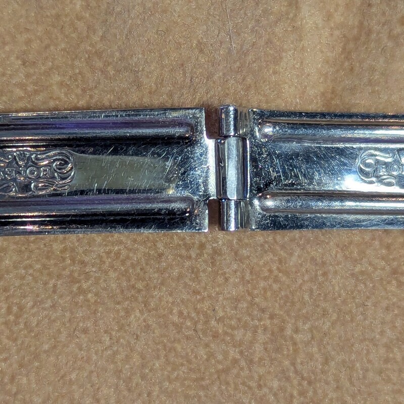 ROLEX 1971 Ladies, 14K, Stainless, Diamonds on Face<br />
Date needs service, Box , Extra Link