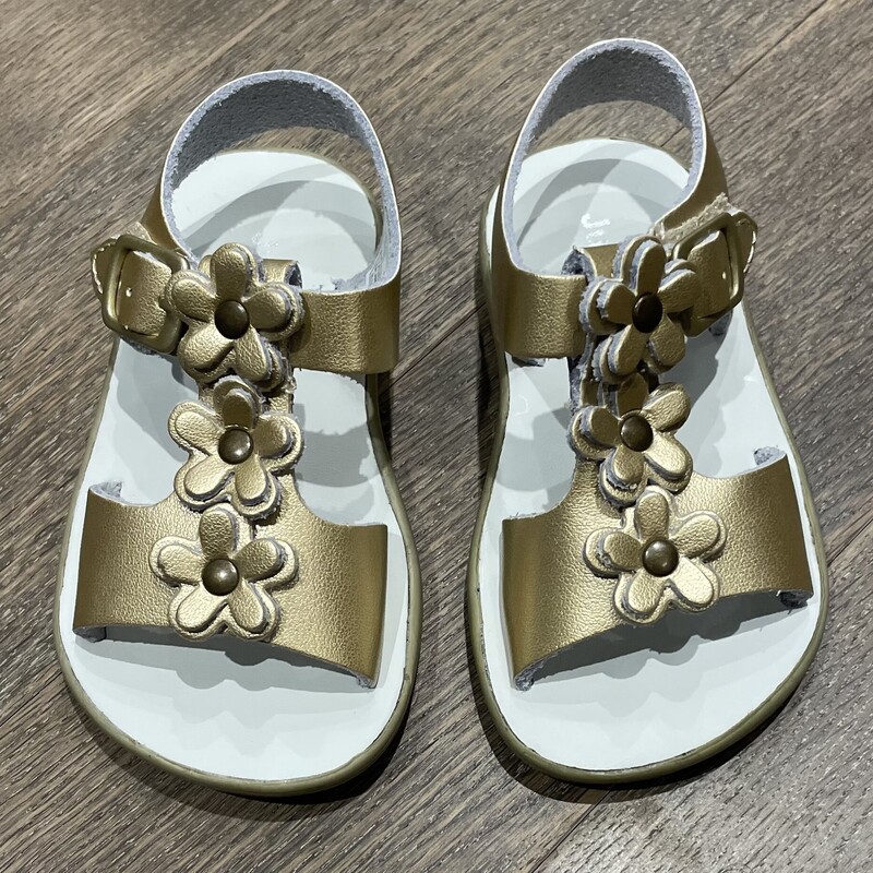 Jumping Jacks Sandals, Gold, Size: 5T
Like NEW