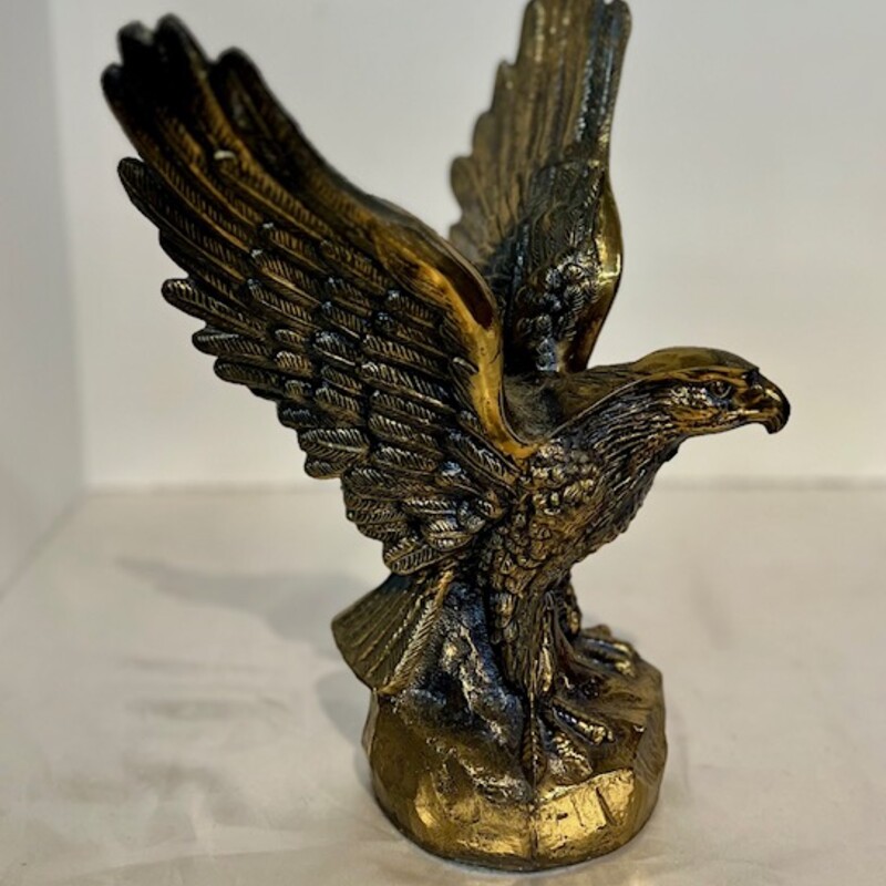 Brass Bald Eagle
Gold and Bronze
 Size: 9x11H