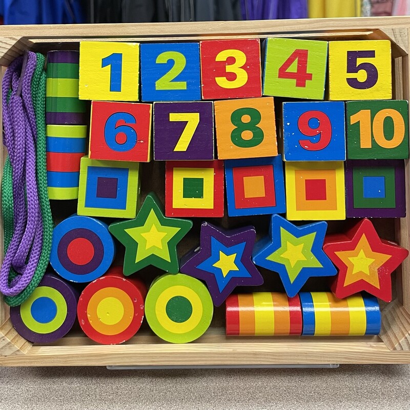 M&D Lacing Wooden Beads