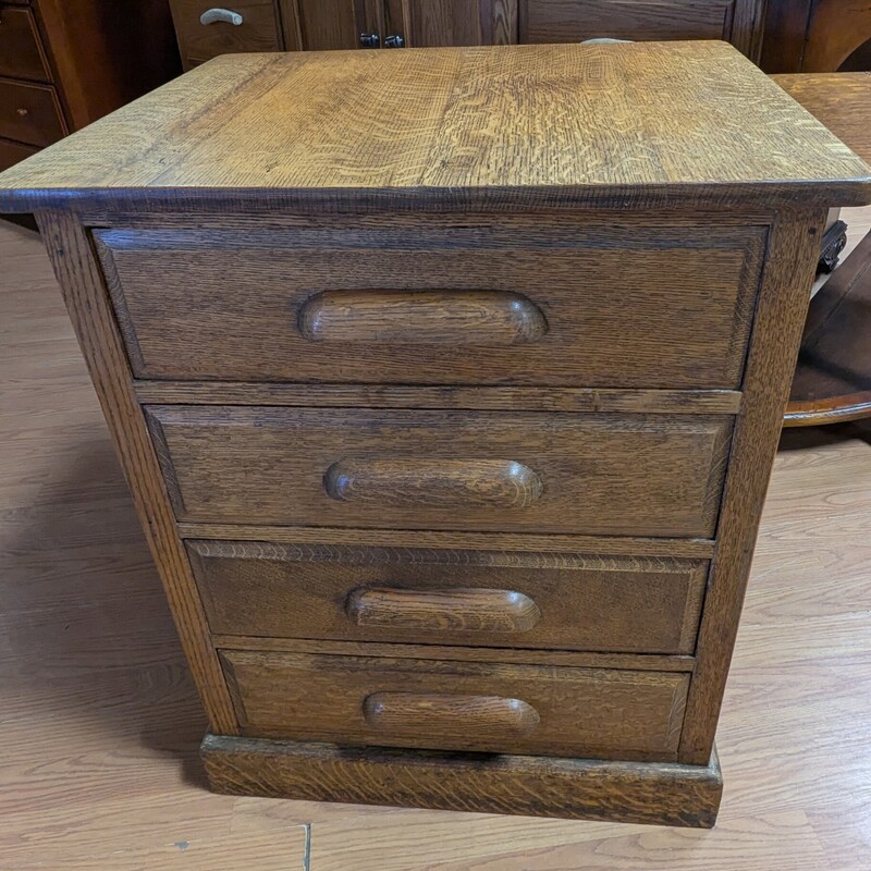 Antique 4 Drawer Office, Oak, PullOut
24 x 20 x 26h