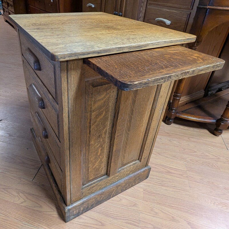 Antique 4 Drawer Office, Oak, PullOut<br />
24 x 20 x 26h