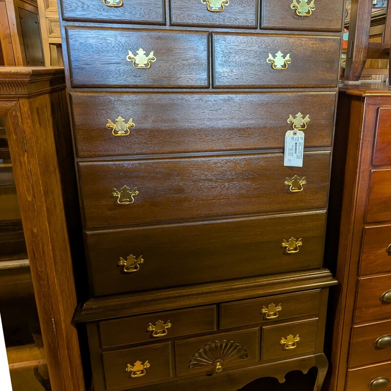 High Boy Antique Mahog, Hidden, 13Drawer
36 x 20 x 74h