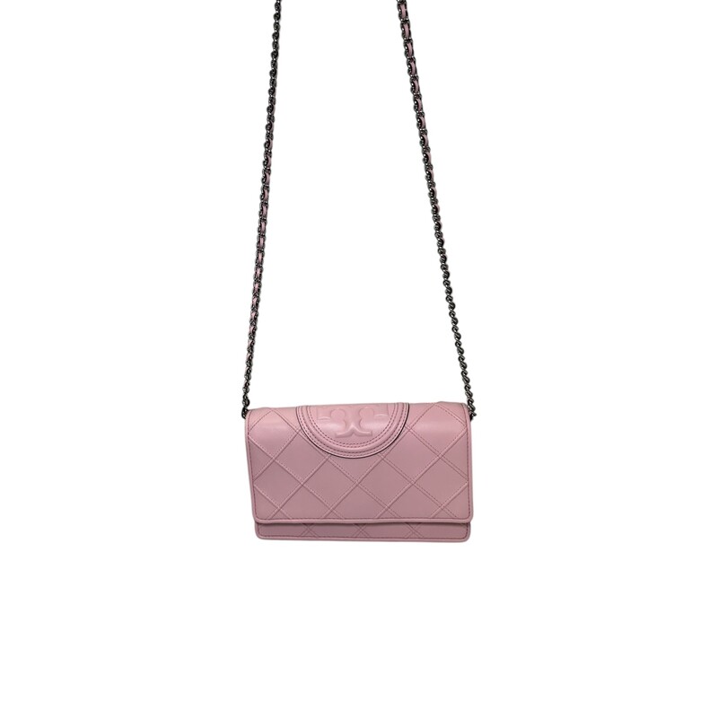 Tory Burch Soft Fleming

 Pink

 Size: Small

Comes with original dust bag. No box.