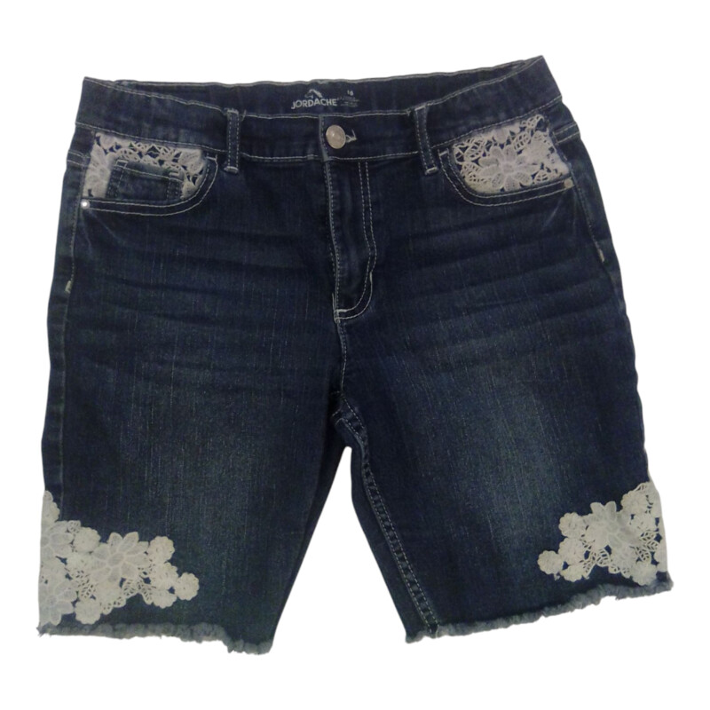 Shorts: Denim And Lace, Girl, Size: 16

Located at Pipsqueak Resale Boutique inside the Vancouver Mall, Suite 230, (upstairs between Round 1 and Golds Gym) or online at: #pipsqueakresale

All items are photographed prior to being steamed. Cross posted, items are located at #PipsqueakResaleBoutique, payments accepted: cash, paypal & credit cards. Any flaws will be described in the comments. More pictures available with link above. Local pick up available at the #VancouverMall, tax will be added (not included in price), shipping available (not included in price, *starts at $9.99; please contact regarding shipment of toys or other larger items), item can be placed on hold with communication, message with any questions. Join Pipsqueak Resale - Online to see all the new items! Follow us on IG @pipsqueakresale / Facebook @pipsqueakresaleboutique & Thanks for looking! Due to the nature of consignment, any known flaws will be described; ALL SHIPPED SALES ARE FINAL. All items are currently located inside Pipsqueak Resale Boutique as a store front items purchased on location before items are prepared for shipment will be refunded.

#resalerocks #shopsmall #pipsqueakresale #shopvanmall #vancouverwa #portland #reusereducerecycle #fashiononabudget #chooseused #consignment #savemoney #shoplocal #weship  #shopvanmall #vancouvermall #vancouver #vancouverwashington #keepusopen #shoplocalonline #resale #resaleboutique #mommyandme #minime #fashion #reseller #usedclothing #usedtoys #secondhand #consign #store #clothes #womensclothes #kidsclothes #shopvancouvermall