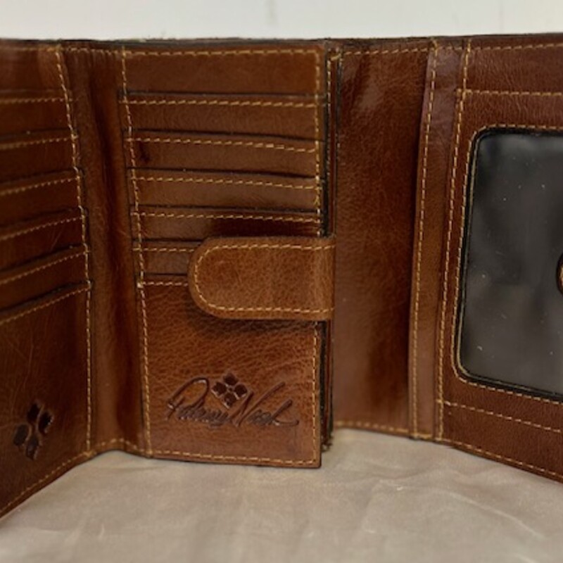Patricia Nash Wildflower Wallet
Blue, Yellow, Green
Size: 6x4H