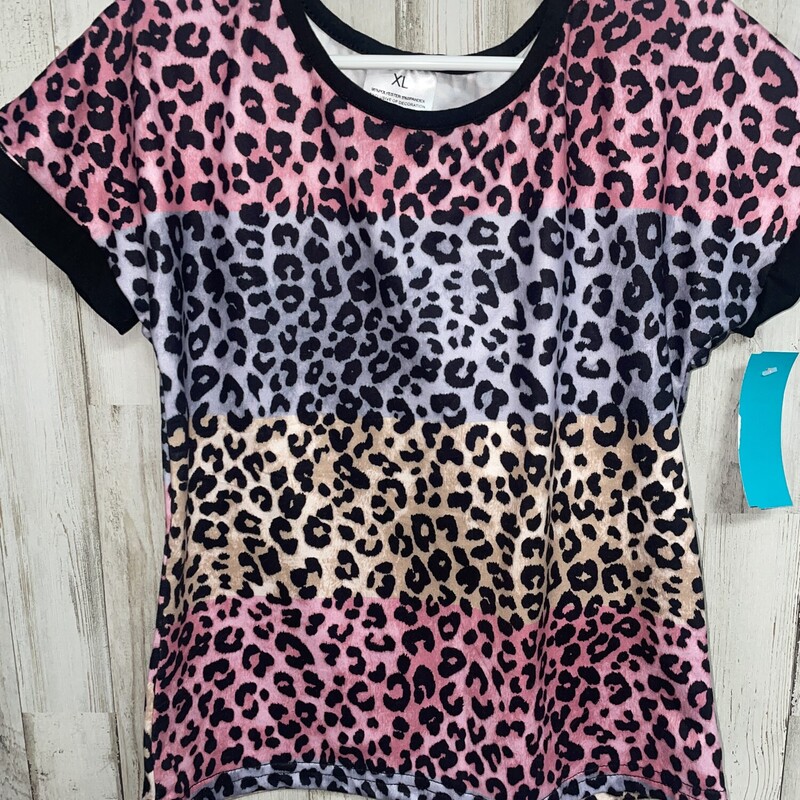 6x Colorful Leopard Tee