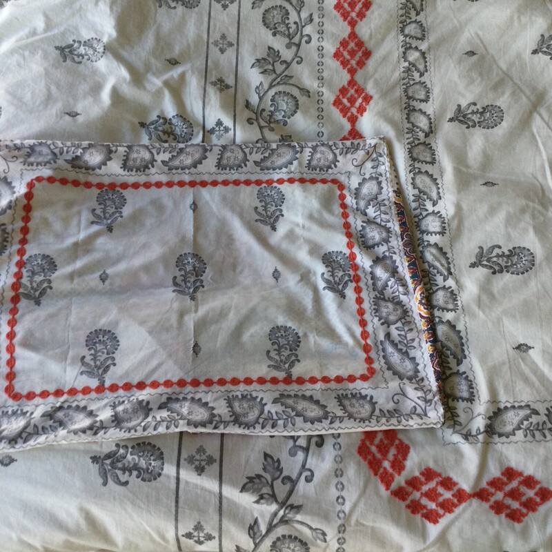 Comforter Set, Cream/coral - Sheets. shams pilloowcases and comforter - Queen