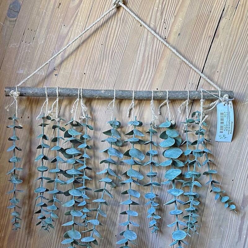 Faux Eucalyptus On Wood
16 In x 25 In