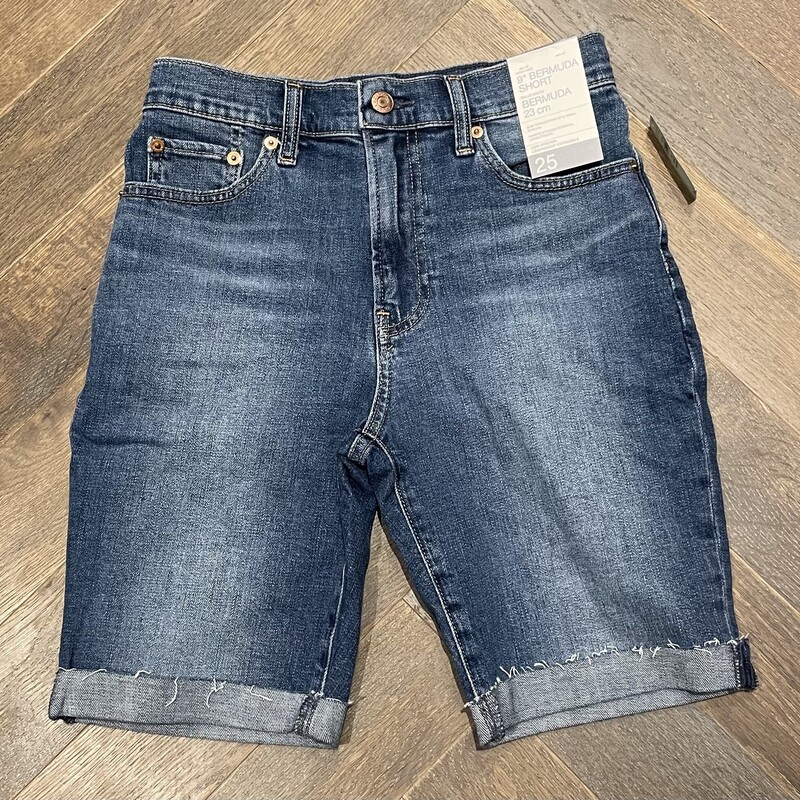 Gap Bermuda Shorts, DarkBlue, Size: 25/0Rs
NEW