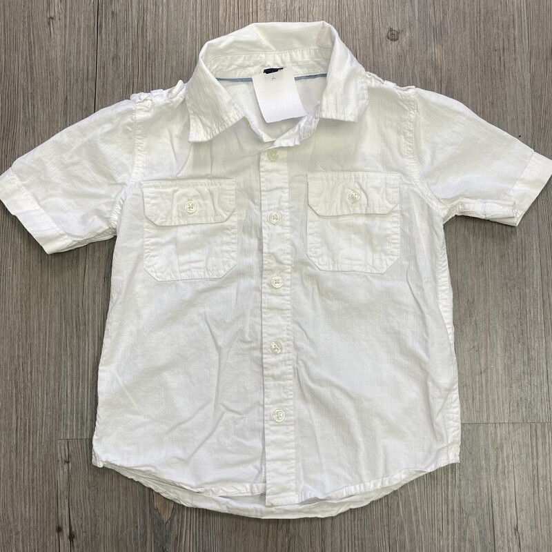 Gap Shirt, White, Size: 4Y
Tiny Stain Front