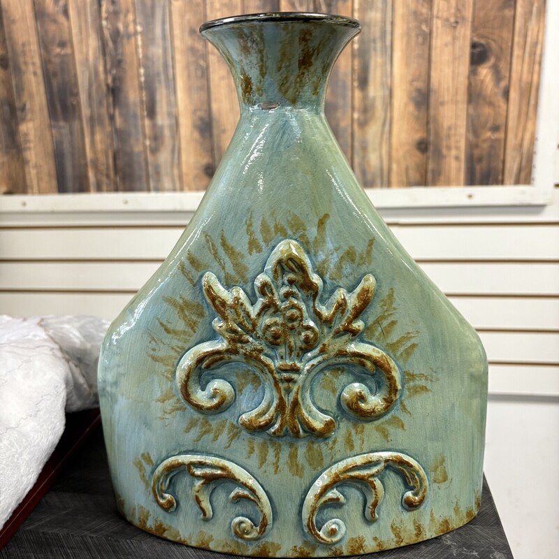 Fleur De Lis Vase