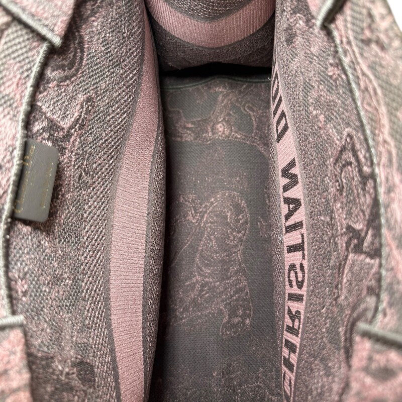 Christian Dior Dioriviera Toile De Jouy Book Tote<br />
<br />
Pink & Grey<br />
<br />
Date Code: 50-MA-0223<br />
<br />
Dimensions:<br />
Base length: 14 in<br />
Height: 10.75 in<br />
Width: 6.25 in<br />
Drop: 6.5 in<br />
<br />
In excellent condition.<br />
<br />
Does not come with original dust bag or box