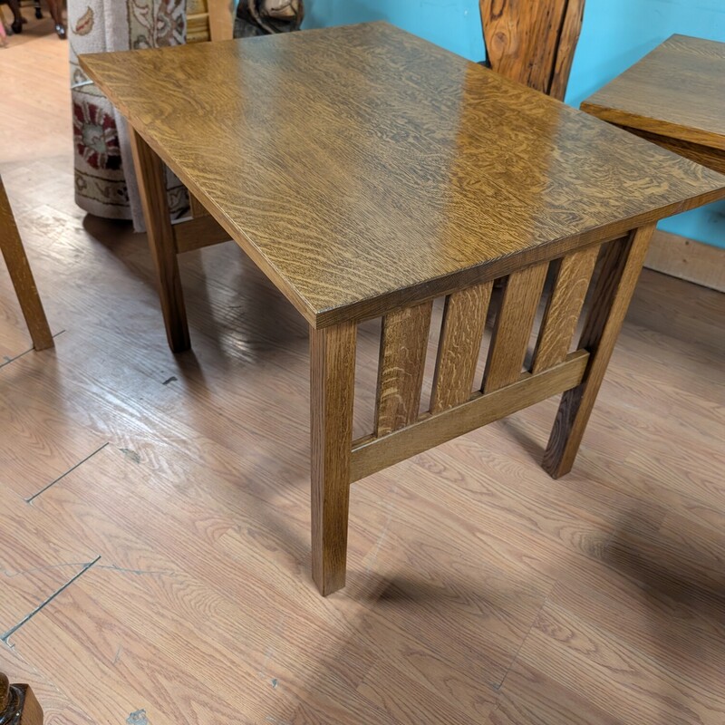 Low Mission Desk
48w x 24d x 26h