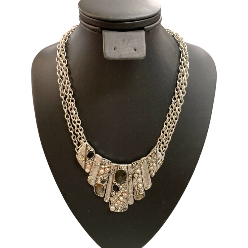 Necklace, Silver, Size: None