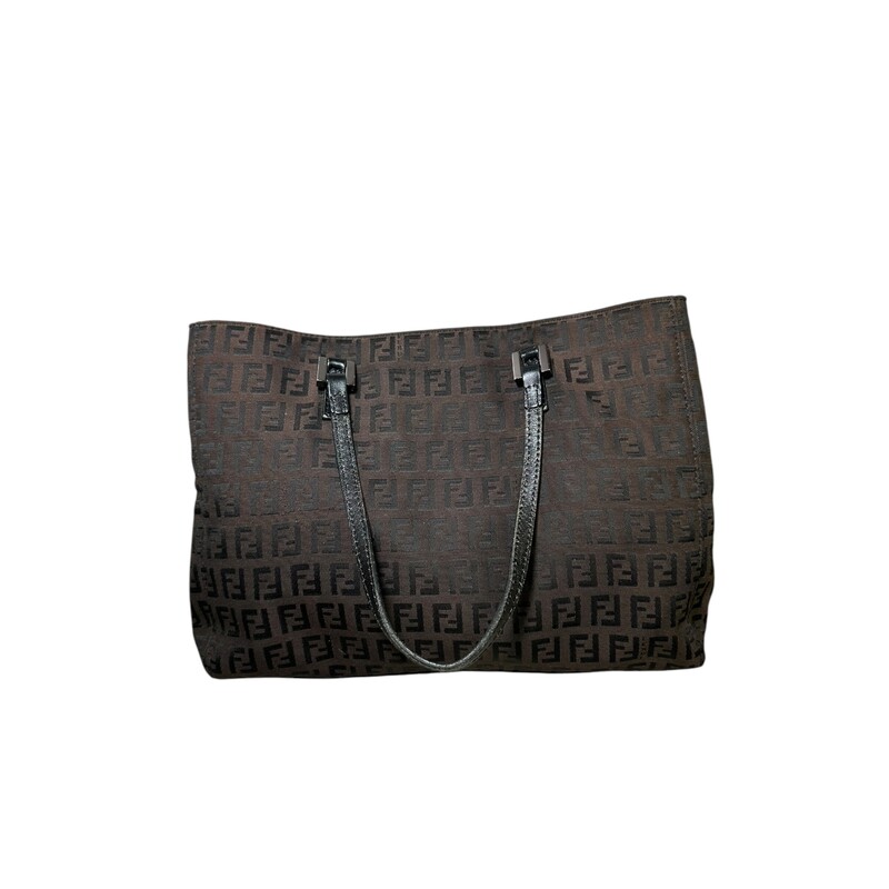 Fendi Zucchino Brown Canvas Tote

Style Code: 2201-8BH132-JQ49

Dimensions:11L x 8H inches

In very good condition. Some hardware scratches. Some wear on handles.

Does not come with original dust bag and box.