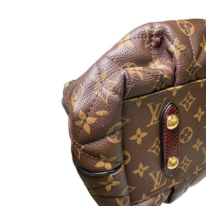 Louis Vuitton Etoile Exotique Phyton Quilted Bag<br />
<br />
Date Code: RC4171<br />
<br />
Dimensions:16 L  x  13 H  inches<br />
<br />
In very good condition. No long strap included. Some minor scuffs on the hardware and some minor marks inside the interior.<br />
<br />
Does not come with original dust bag or box.