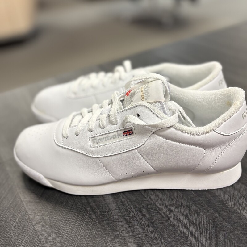 Reebok White Shoes, Size: 9.5