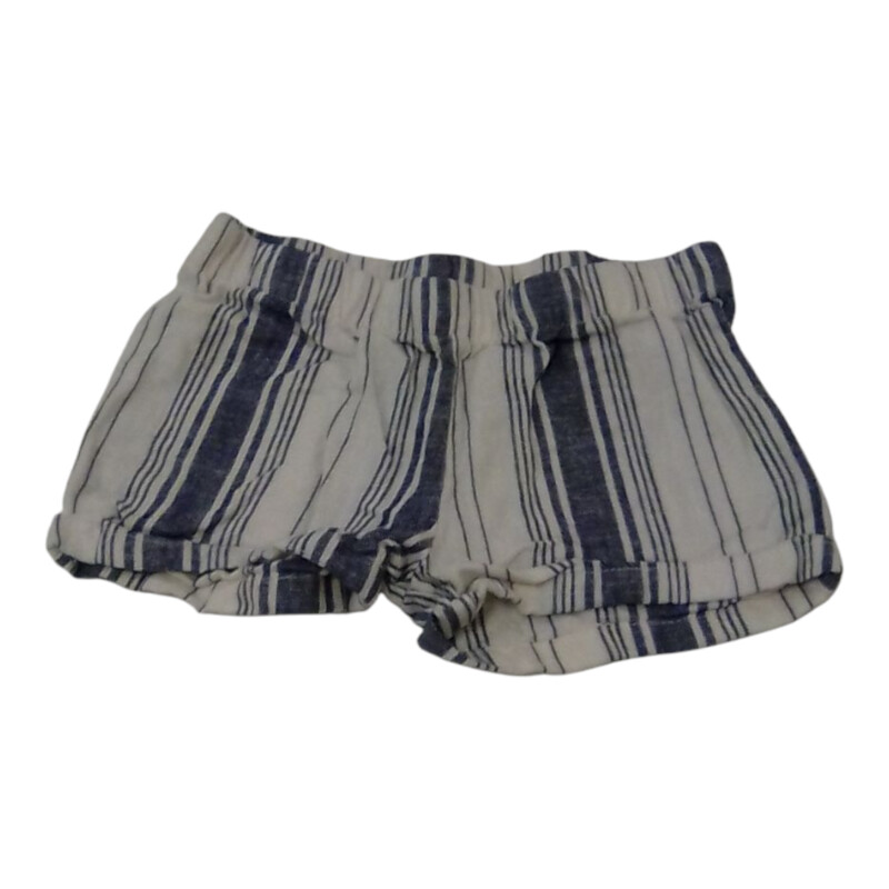 Shorts: White/Blue Stripe, Girl, Size: 3t

Located at Pipsqueak Resale Boutique inside the Vancouver Mall, Suite 230, (upstairs between Round 1 and Golds Gym) or online at: #pipsqueakresale

All items are photographed prior to being steamed. Cross posted, items are located at #PipsqueakResaleBoutique, payments accepted: cash, paypal & credit cards. Any flaws will be described in the comments. More pictures available with link above. Local pick up available at the #VancouverMall, tax will be added (not included in price), shipping available (not included in price, *starts at $9.99; please contact regarding shipment of toys or other larger items), item can be placed on hold with communication, message with any questions. Join Pipsqueak Resale - Online to see all the new items! Follow us on IG @pipsqueakresale / Facebook @pipsqueakresaleboutique & Thanks for looking! Due to the nature of consignment, any known flaws will be described; ALL SHIPPED SALES ARE FINAL. All items are currently located inside Pipsqueak Resale Boutique as a store front items purchased on location before items are prepared for shipment will be refunded.

#resalerocks #shopsmall #pipsqueakresale #shopvanmall #vancouverwa #portland #reusereducerecycle #fashiononabudget #chooseused #consignment #savemoney #shoplocal #weship  #shopvanmall #vancouvermall #vancouver #vancouverwashington #keepusopen #shoplocalonline #resale #resaleboutique #mommyandme #minime #fashion #reseller #usedclothing #usedtoys #secondhand #consign #store #clothes #womensclothes #kidsclothes #shopvancouvermall