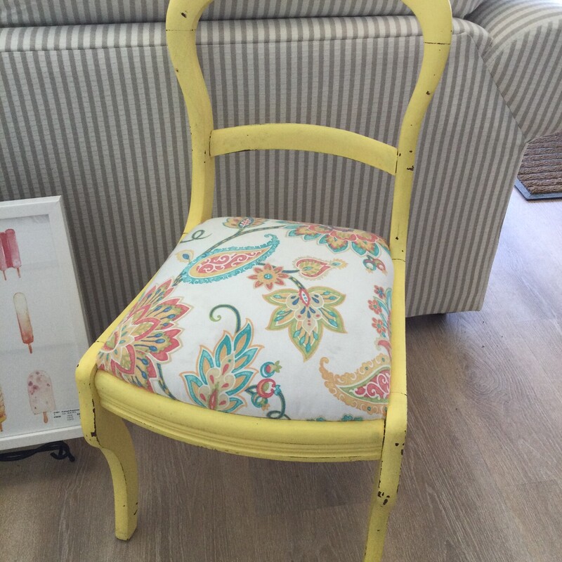 Shabby Chic Balloon Chair