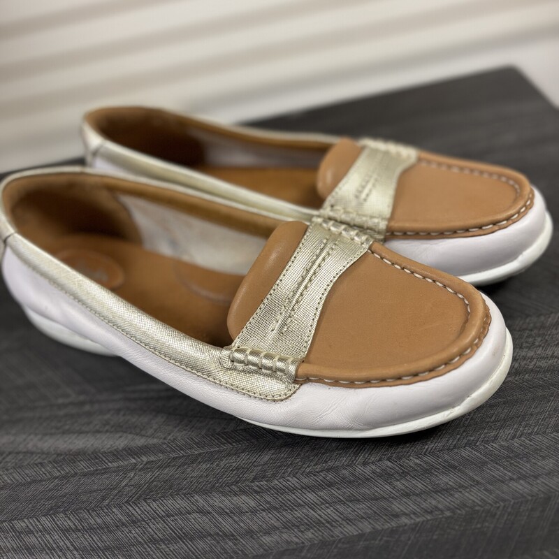 White & Gold Clarks, Size: 8