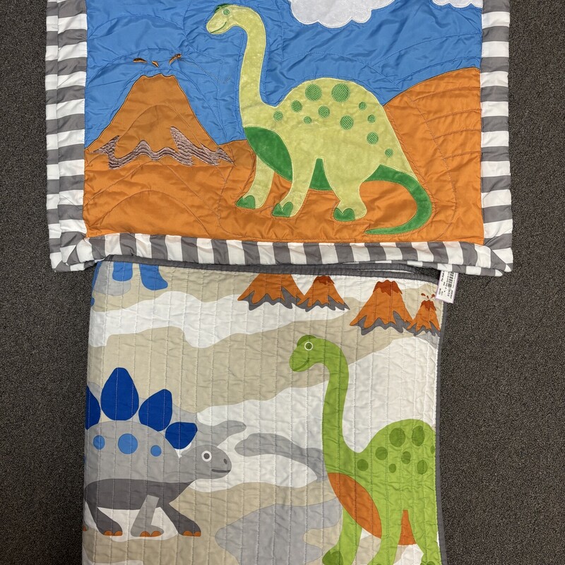 Dino Quilt W/ 2 Shams, Size: Queen