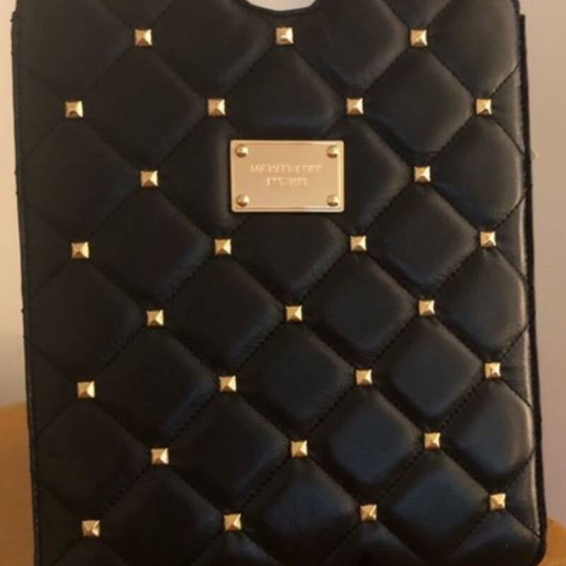 Michael Kors Tablet Case
Black and Gold
 Size: 9x10H