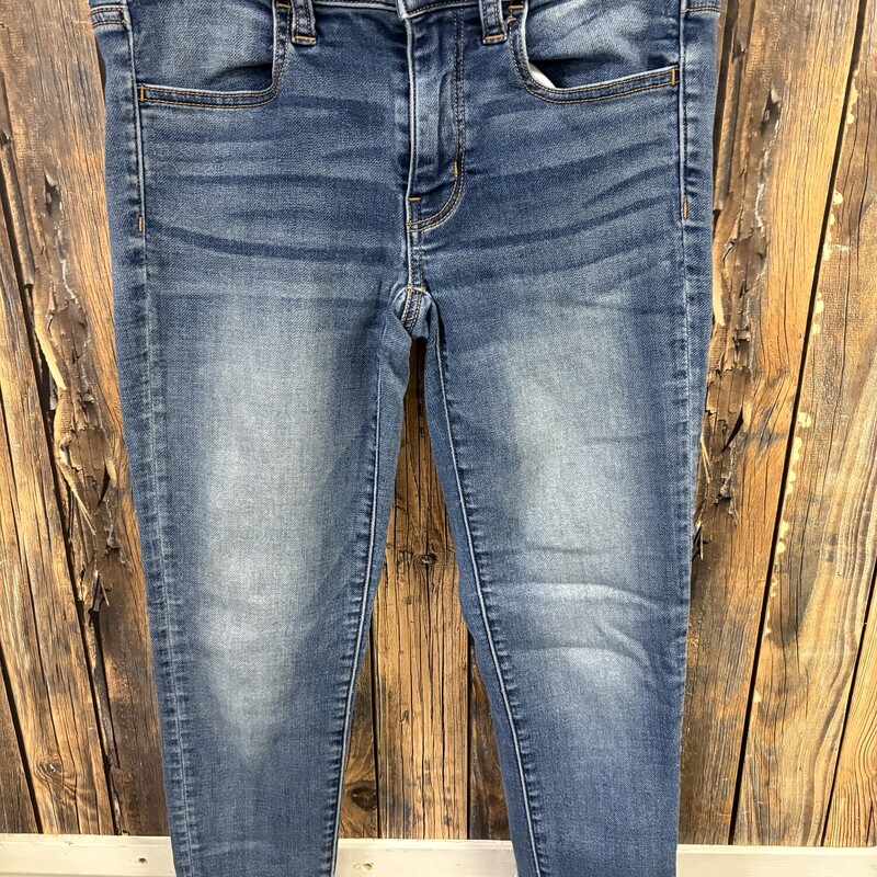 AE Lightwash Skinny Jeans, Size: 2
