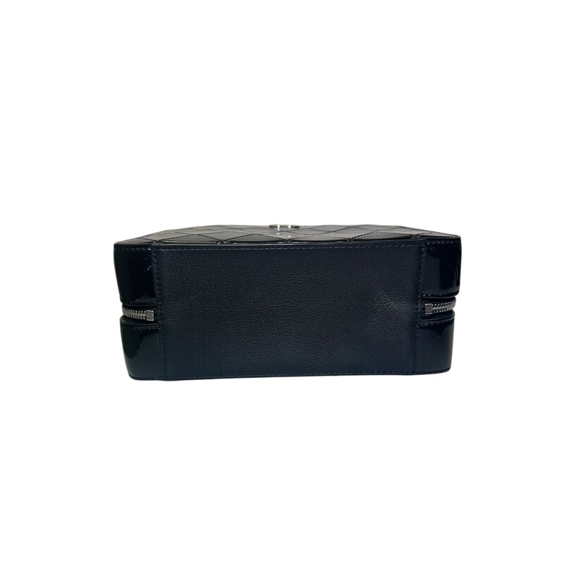 Chanel Vanity Quilted Patent Black<br />
<br />
Date Code: 2915****<br />
<br />
Dimensions:<br />
Length: 7.75 in<br />
Height: 6 in<br />
Width: 3.75 in<br />
Drop: 3 in<br />
Drop: 19 in<br />
<br />
In very condition. Light scuffs througout.<br />
<br />
Comes with the original dust bag and card. No box.