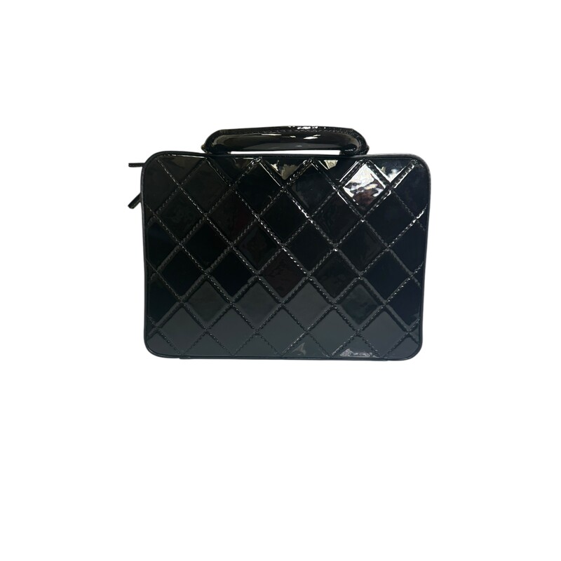 Chanel Vanity Quilted Patent Black<br />
<br />
Date Code: 2915****<br />
<br />
Dimensions:<br />
Length: 7.75 in<br />
Height: 6 in<br />
Width: 3.75 in<br />
Drop: 3 in<br />
Drop: 19 in<br />
<br />
In very condition. Light scuffs througout.<br />
<br />
Comes with the original dust bag and card. No box.