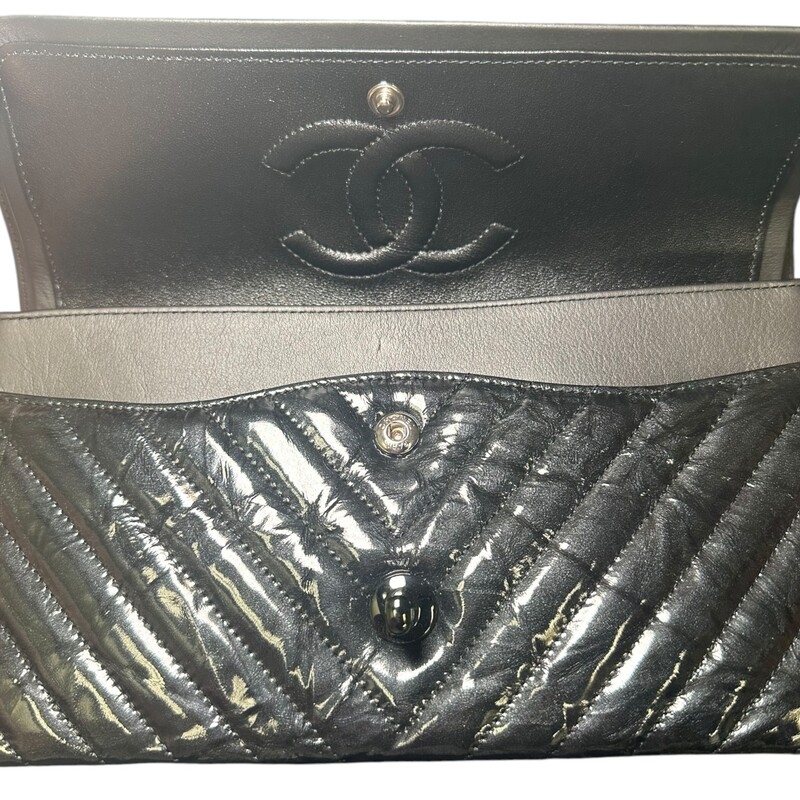 Chanel So Black Classic Double Flap Bag Chevron Crinkled Patent Medium<br />
<br />
Date Code: 26******<br />
<br />
Dimensions:<br />
10W x 6.5H x 2.5D<br />
9 handle drop<br />
16 strap drop<br />
<br />
In excellent condition. Light scuffs to the interior.<br />
<br />
Comes with the original dust bag and card. No box.
