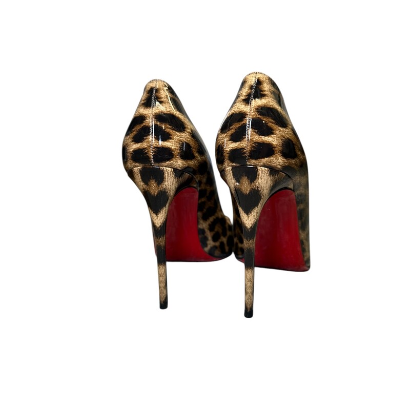 Louboutin Leopard Heart Heels<br />
<br />
Size 37.5<br />
<br />
In very good condition. Some wear of bottoms.<br />
<br />
Comes with original dust bag and box.
