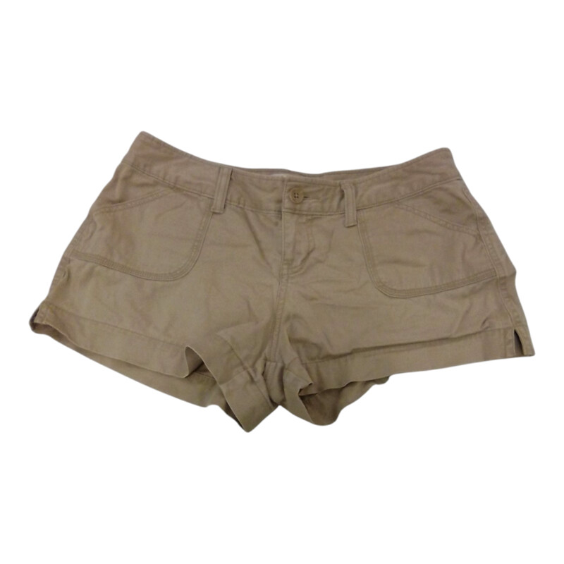 Shorts: Khaki