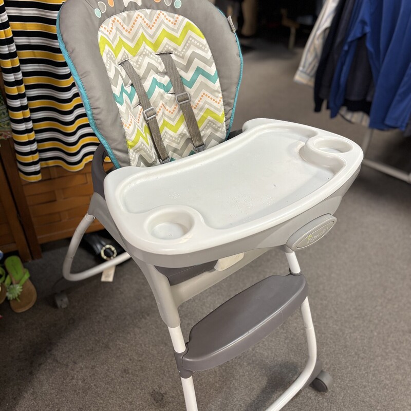 Ingenuity High Chair

Detaches to be a booster seat as well!