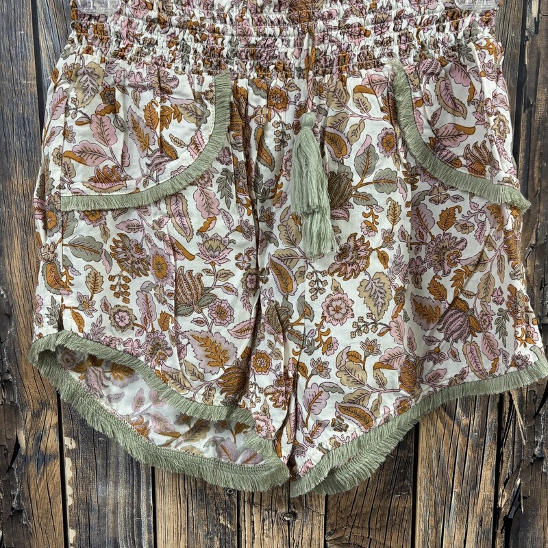 Cream & Sage Floral Shorts, Size: S