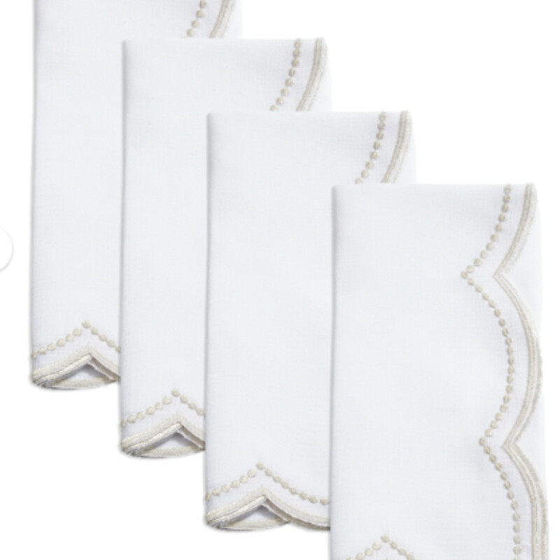 Saro Scallop Napkins