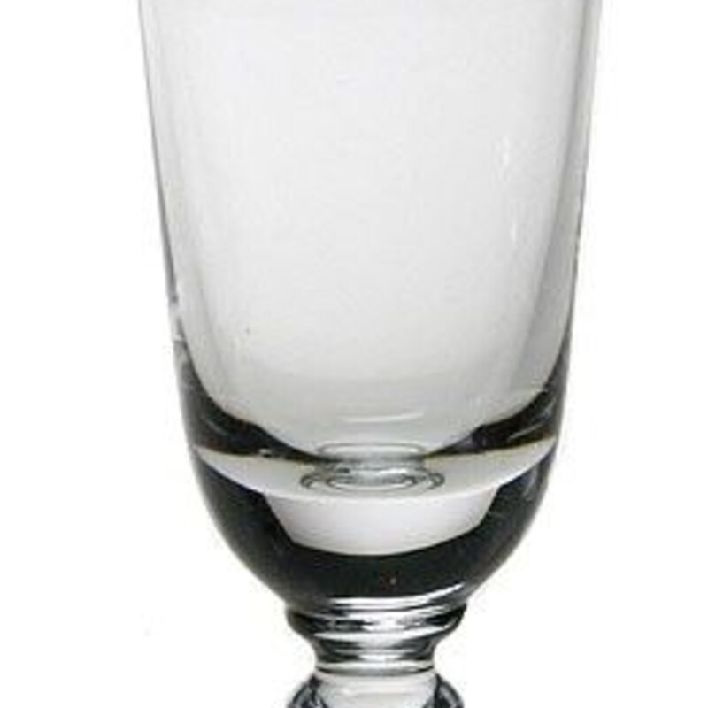 William Yeoward Fanny Flute
Crystal SINGLE FLUTE
Size: 2.5x8/7oz
A clean, contemporary silhouette formed of eye-catching crystal makes this champagne flute from William Yeoward a charming addition to any celebration.
NEW Retail $110+
SINGLE FLUTE-Matching Flute Sold Separately