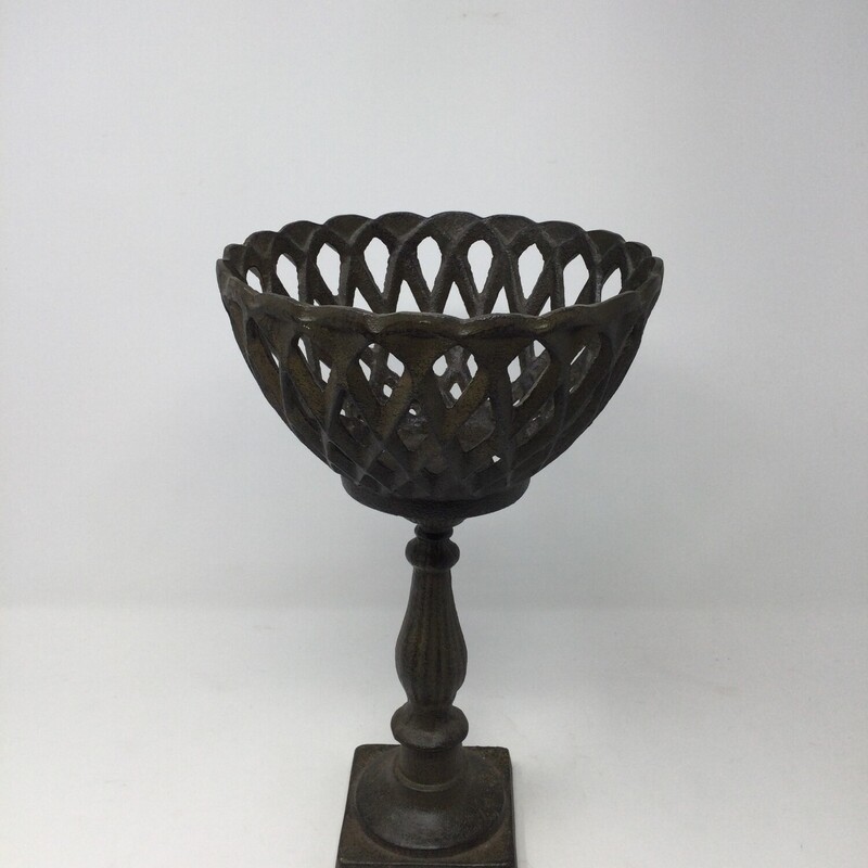 Cast Iron Decorative Bowl,
Cast Iron,
Size: 12.5 In