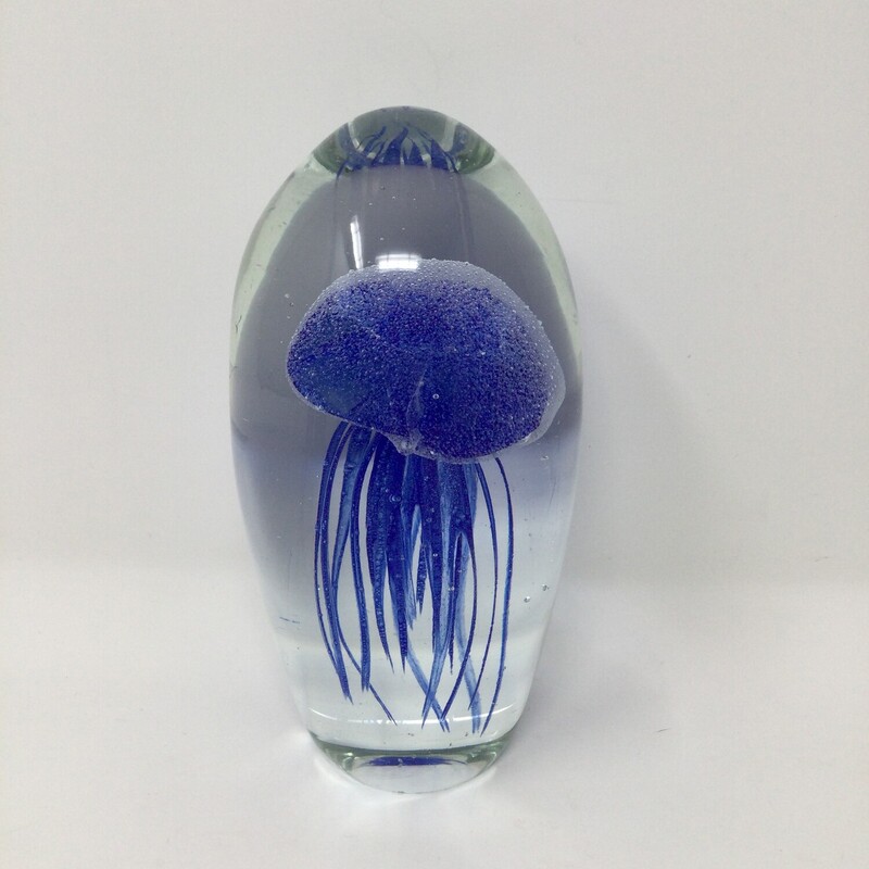 Glass Jelly Fish,
Clear/Blue,
Size: 6 X 3 In