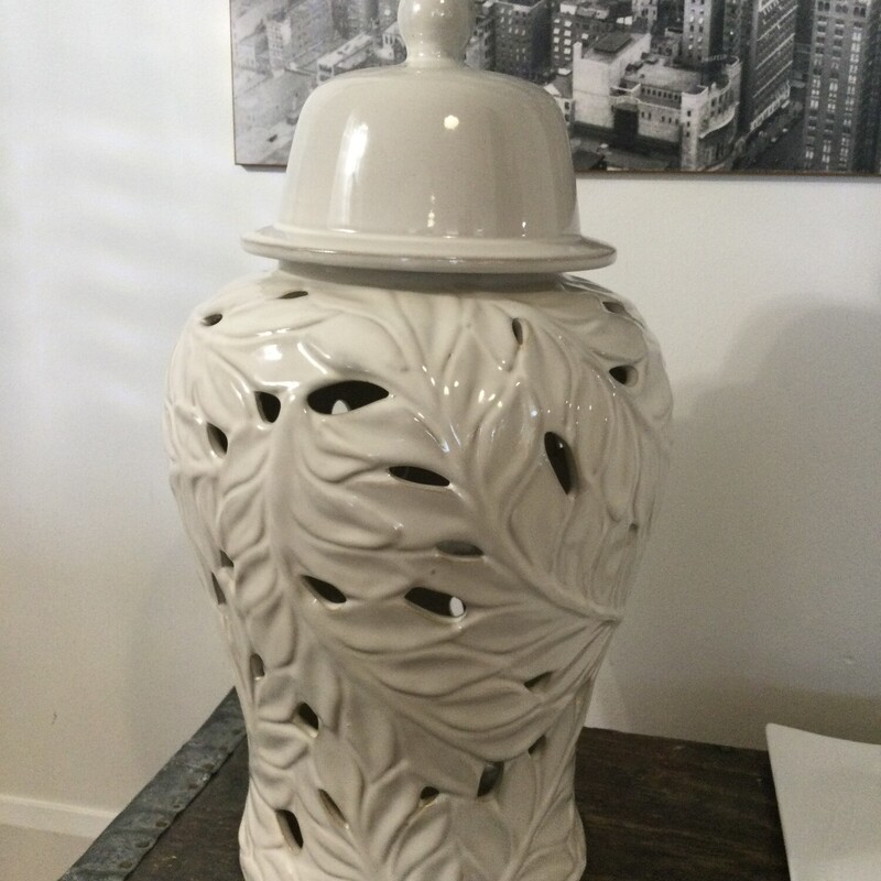 Ceramic Vessel With Lid,
Cream,
Size: 19 In