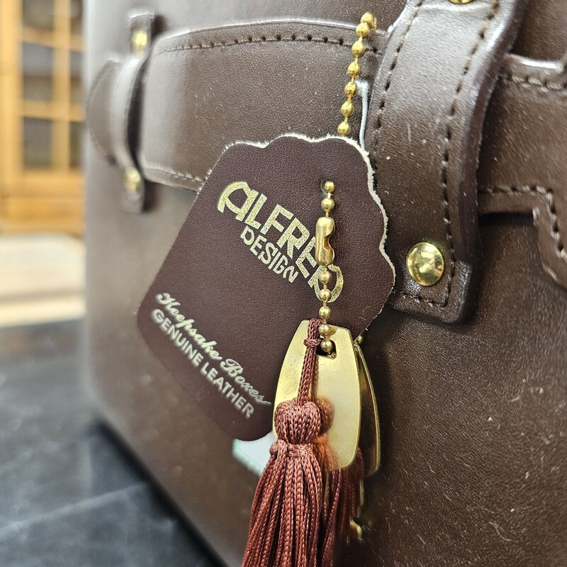 Leather Jewelry Chest