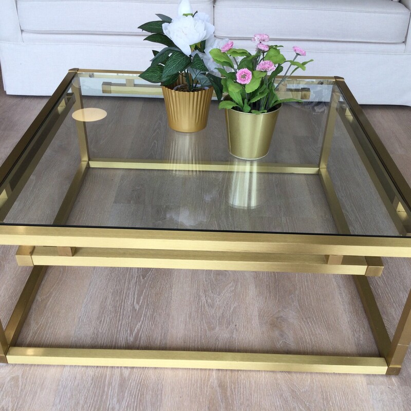 Square Gold & Glass Coffe
