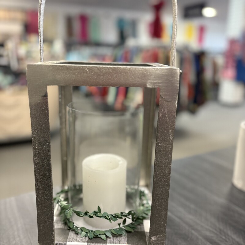 Metal Candle Holder W/wre