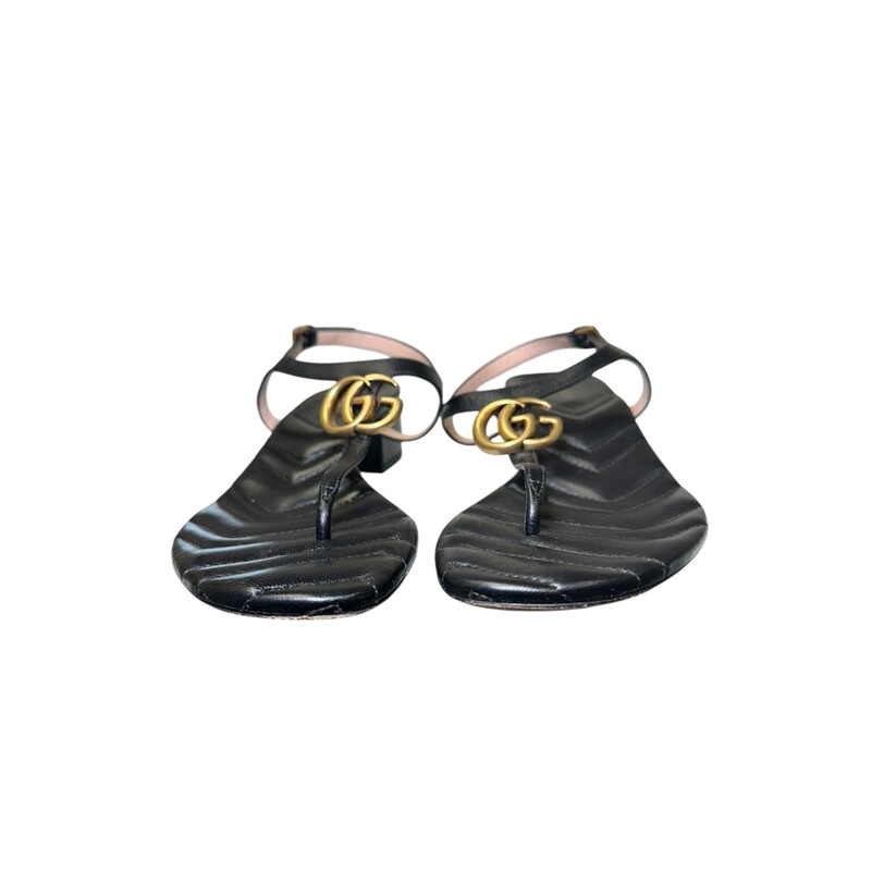 Gucci Double GG Marmont Thong Leather Sandal<br />
<br />
Size: 39<br />
<br />
In very good condition. Some wear to the bottoms.<br />
<br />
Comes with original dust bag. No box.