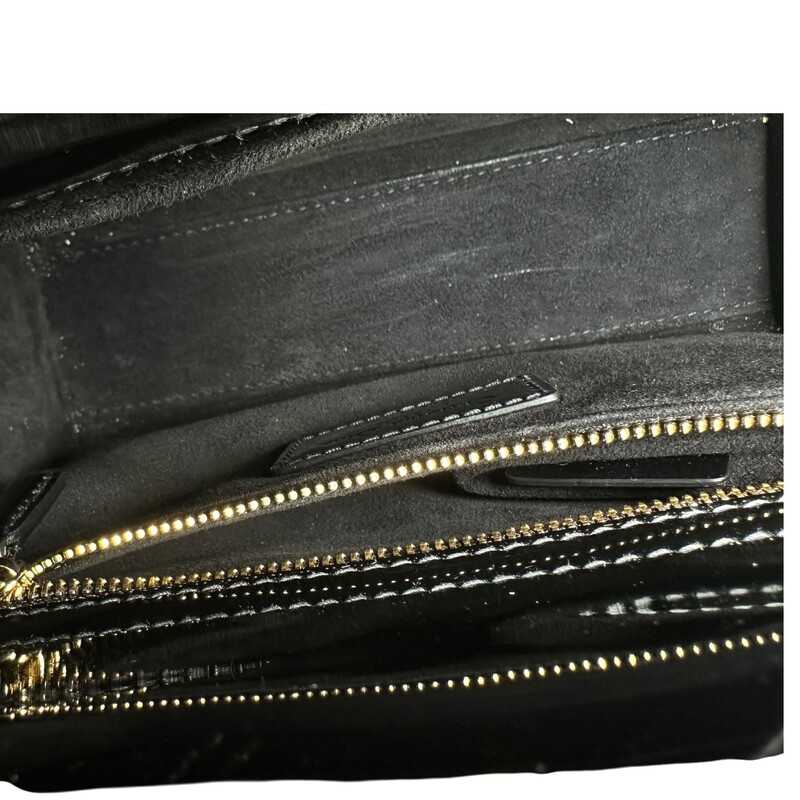 Dior Lady Bag Patent Cannage Black<br />
<br />
Code:<br />
<br />
Dimensions: