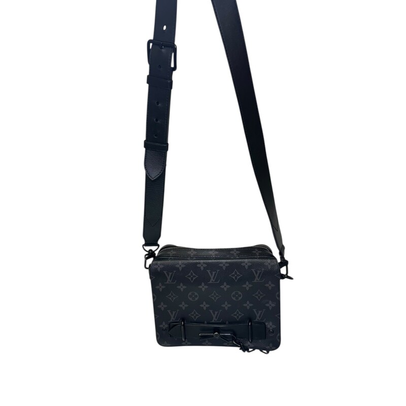 Louis Vuitton Streamer Eclipse Crossbody<br />
<br />
Date Code: Chipped/Entrupy Certificate Provided<br />
<br />
Dimensions:<br />
Base length: 9.25 in<br />
Height: 7 in<br />
Width: 3 in<br />
Drop: 21 in<br />
<br />
In very good condition. Light scratching to the hardware. Light wear to the interior.<br />
<br />
Does not come with the original dust bag or box.